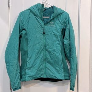 Teal Arc’teryx Insulated Hoodie Jacket - Women’s Medium